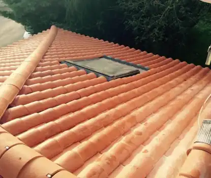 travaux de toiture fenêtre de toit velux  à La Rochelle en Nouvelle-Aquitaine